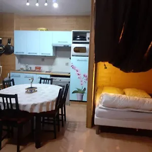  Appartement Face Au Thermes Et Au Calme